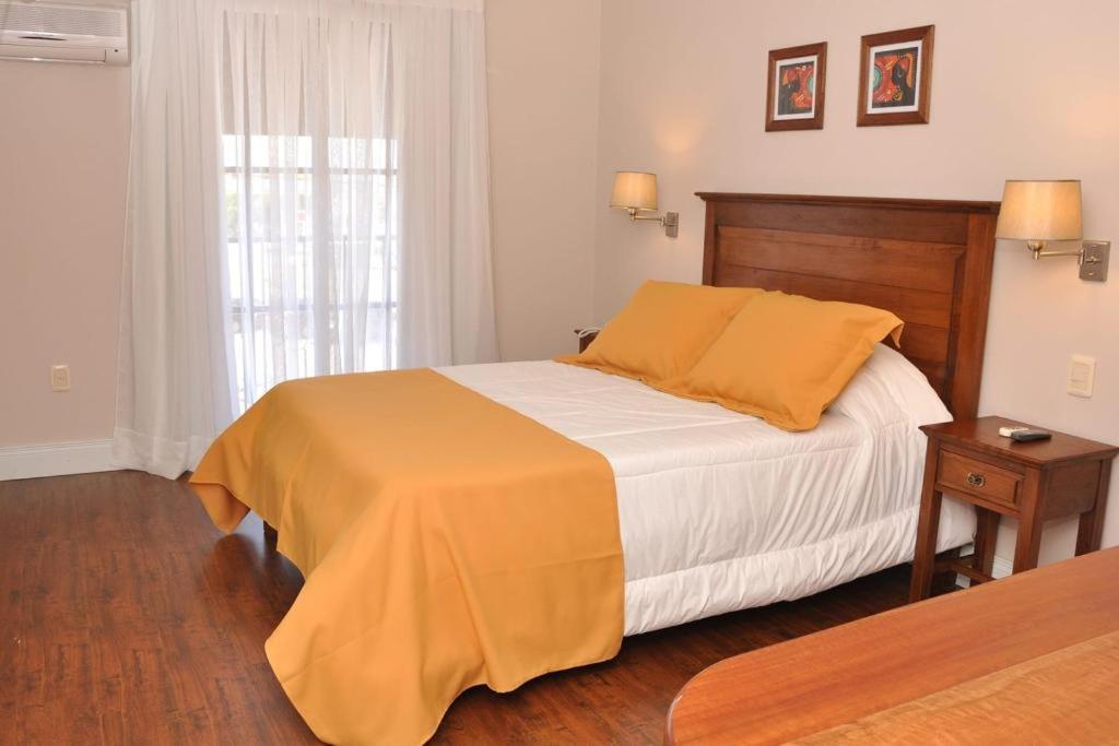 Ayres House Bed and Breakfast Colonia del Sacramento Buitenkant foto